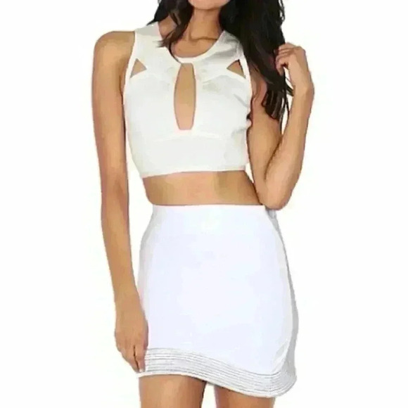 BANDAGE MINI SKIRT WITH SILVER HEMLINE - Picture 1 of 3